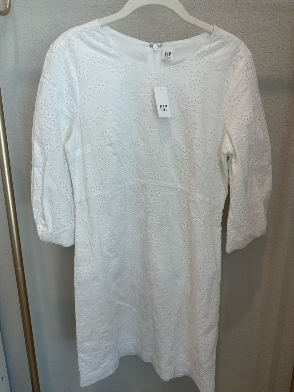 GAP White Eyelet Dress with Navy Logo